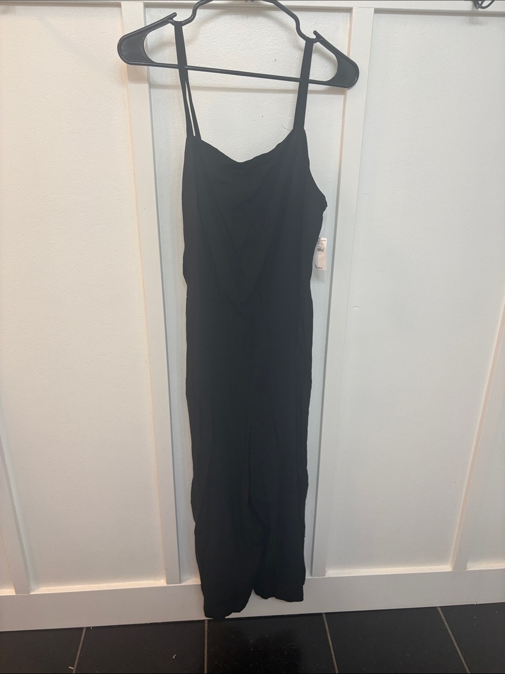 Old Navy Black Strapless Spaghetti-Strap jumper
